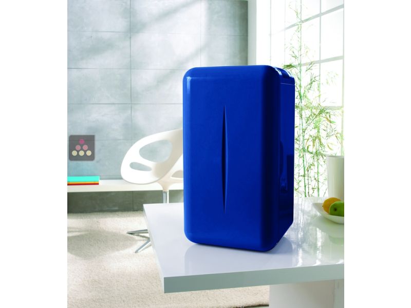 mobicool mini fridge